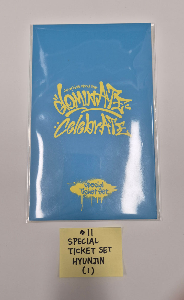 Stray Kids - Stray Kids World Tour "dominATE : celebrATE" POP-UP STORE Official MD (1) [25.10.13]