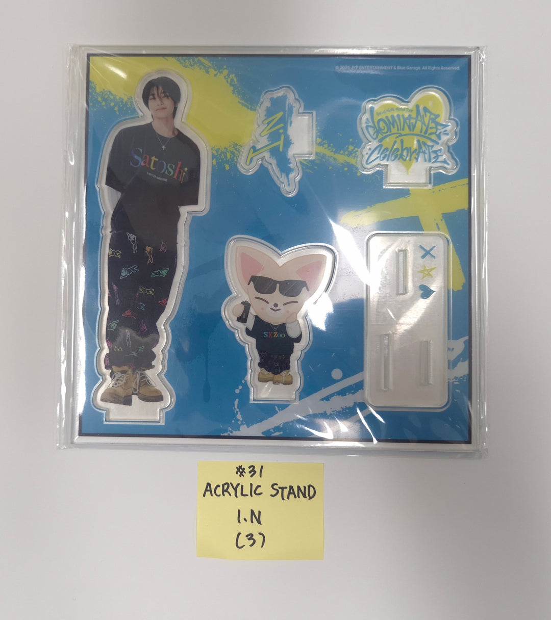 Stray Kids - Stray Kids World Tour "dominATE : celebrATE" POP-UP STORE Official MD (1) [25.10.13]