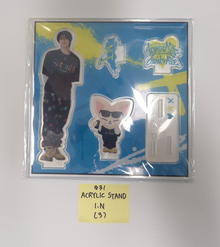 Stray Kids - Stray Kids World Tour "dominATE : celebrATE" POP-UP STORE Official MD (1) [25.10.13]