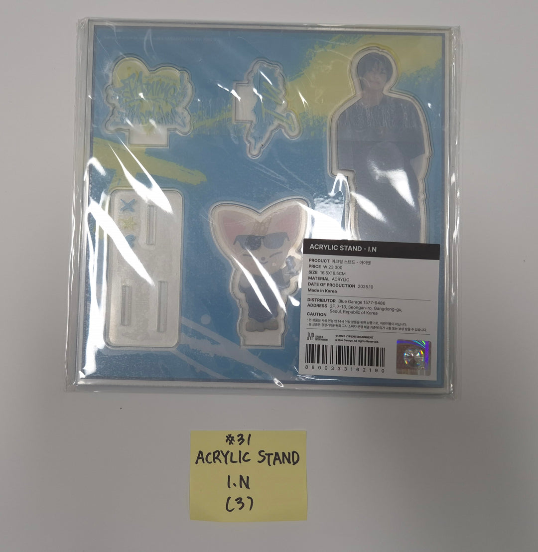 Stray Kids - Stray Kids World Tour "dominATE : celebrATE" POP-UP STORE Official MD (1) [25.10.13]