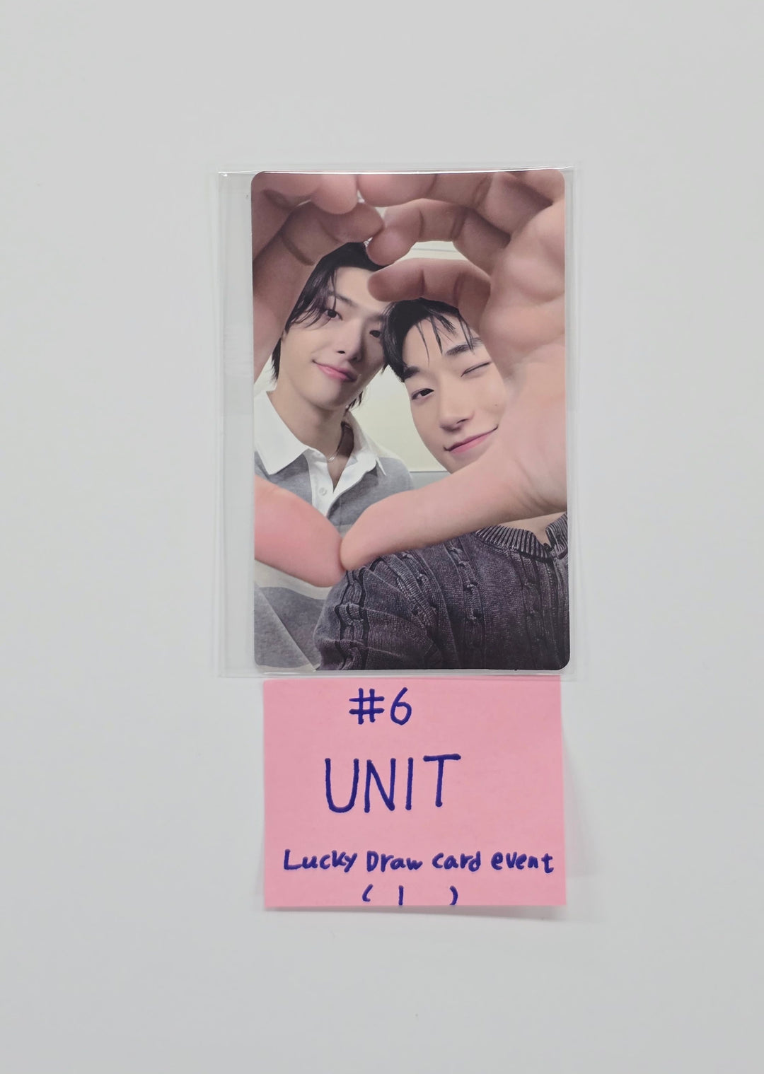 ATEEZ - ATEEZ "8ROOM" POP-UP STORE Lucky Draw Card Event Photocard, polaroid type Photocard, Keyring [25.10.14]