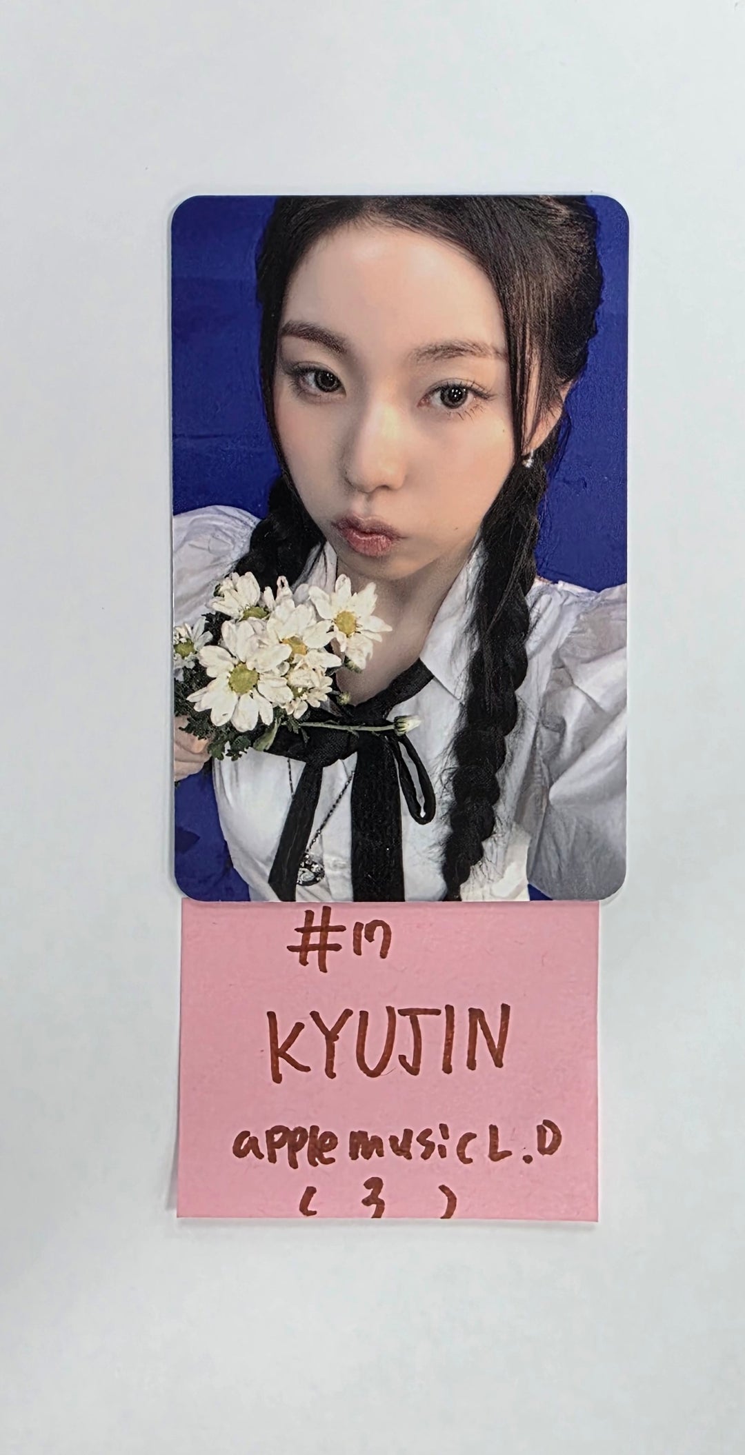 NMIXX "Blue Valentine" - Apple Music Lucky Draw Event Photocard, polaroid type Photocard [25.10.14]