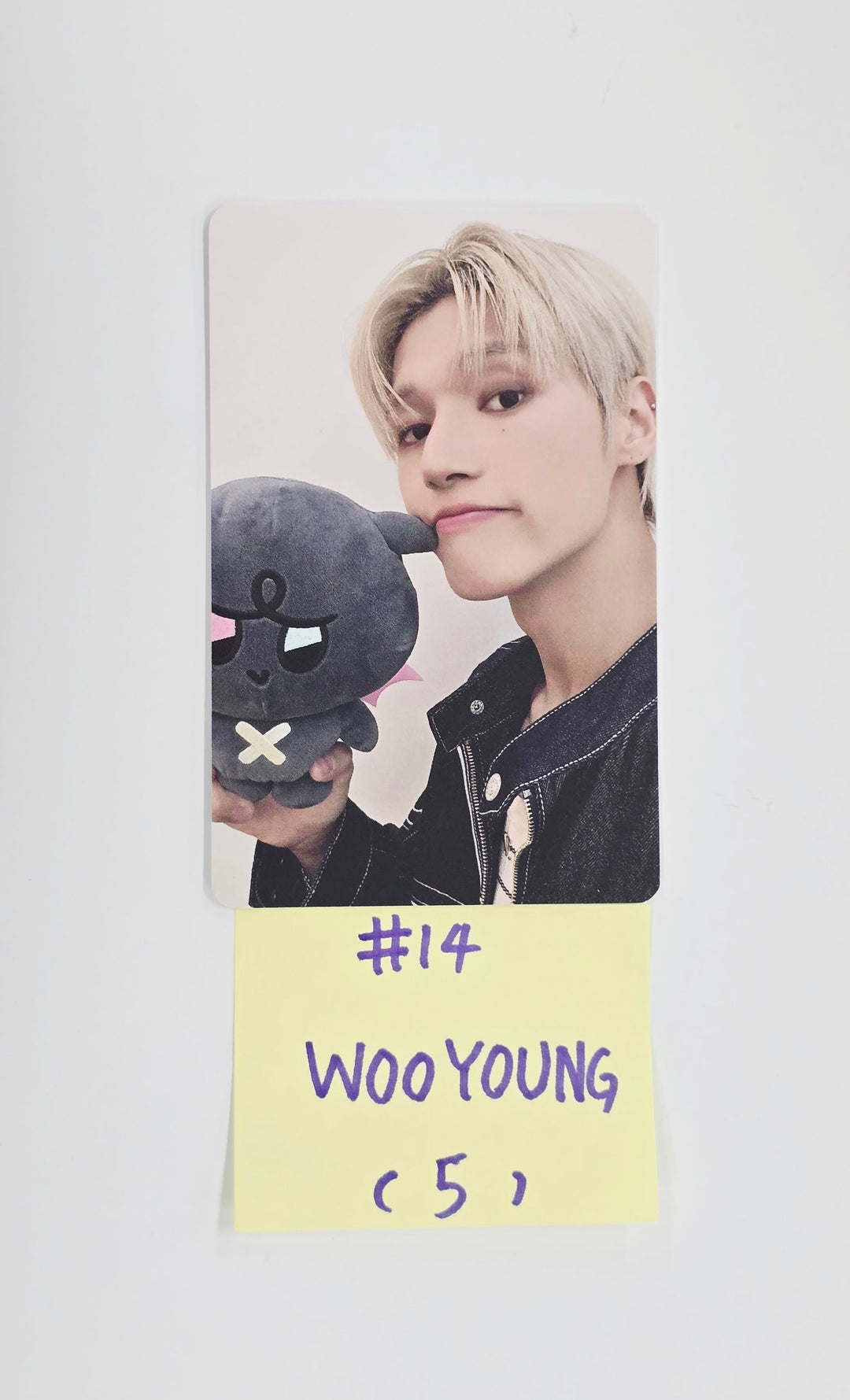 ATEEZ - Press, Start! Enter the MIGHTEEZ POP-UP Store Trading Photocard [25.10.15]