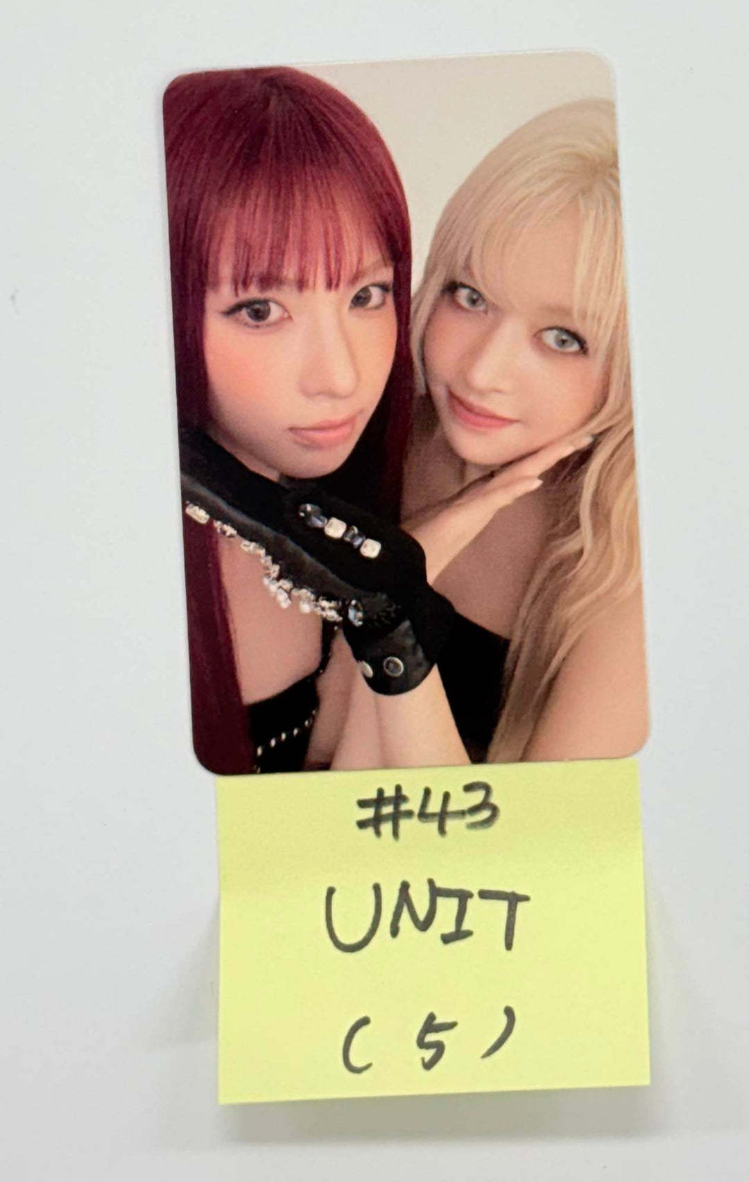 NMIXX "Blue Valentine" - Official Photocard (2) [25.10.15]