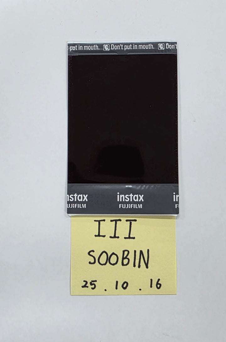 SOOBIN (Of III) "RE:AL iii" - Hand Autograhped(Signed) Polaroid [25.10.16]