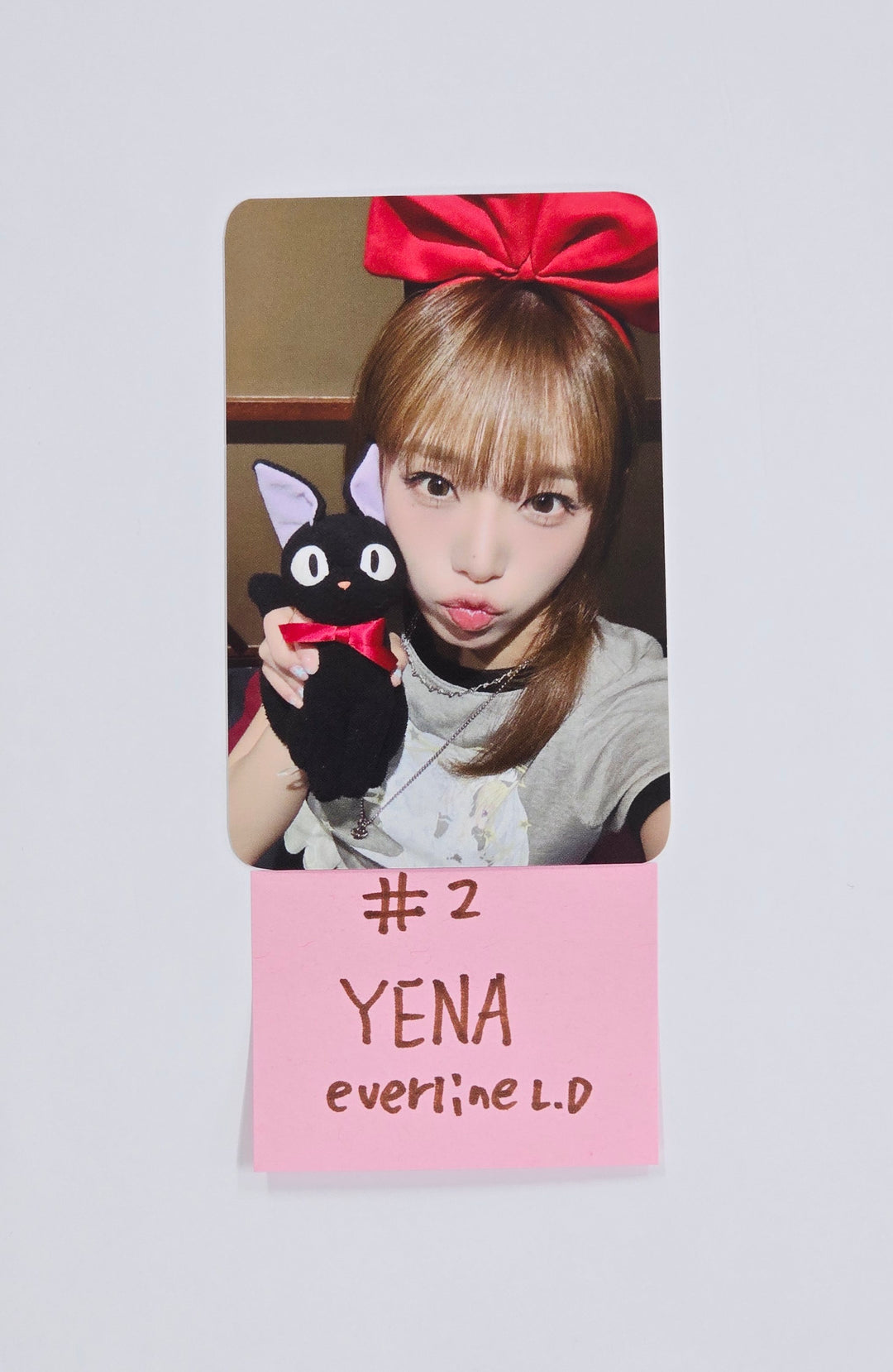 YENA "Blooming Wings" - Everline Lucky Draw Event Photocard [25.10.17]