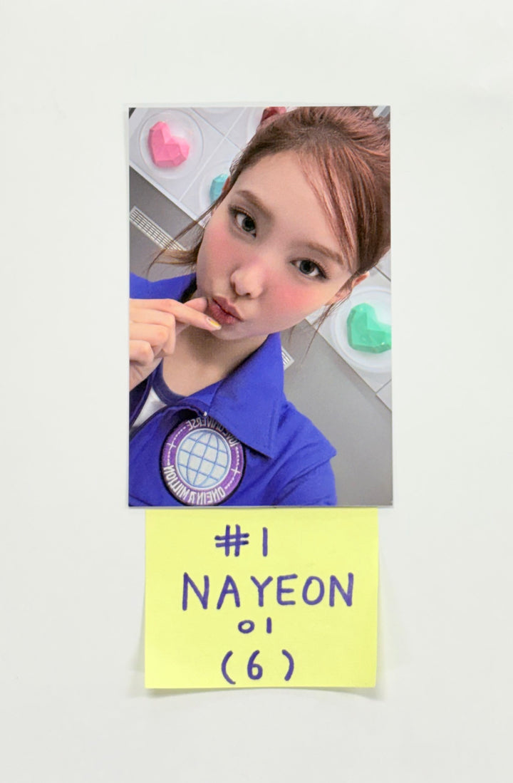 TWICE - 2025 TWICE FANMEETING "10VE UNIVERSE" POP-UP STORE Trading Photocard (1) [25.10.17]