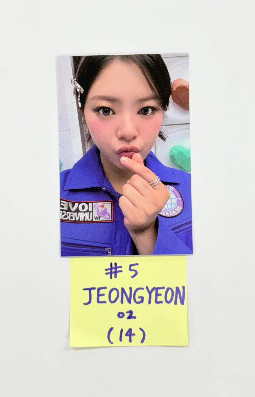 TWICE - 2025 TWICE FANMEETING "10VE UNIVERSE" POP-UP STORE Trading Photocard (1) [25.10.17]