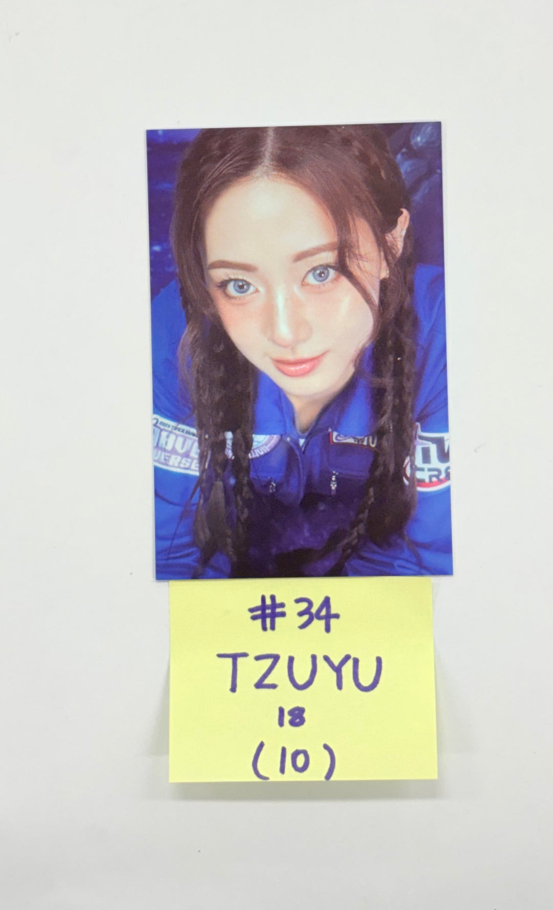 TWICE - 2025 TWICE FANMEETING "10VE UNIVERSE" POP-UP STORE Trading Photocard (2) [25.10.17]