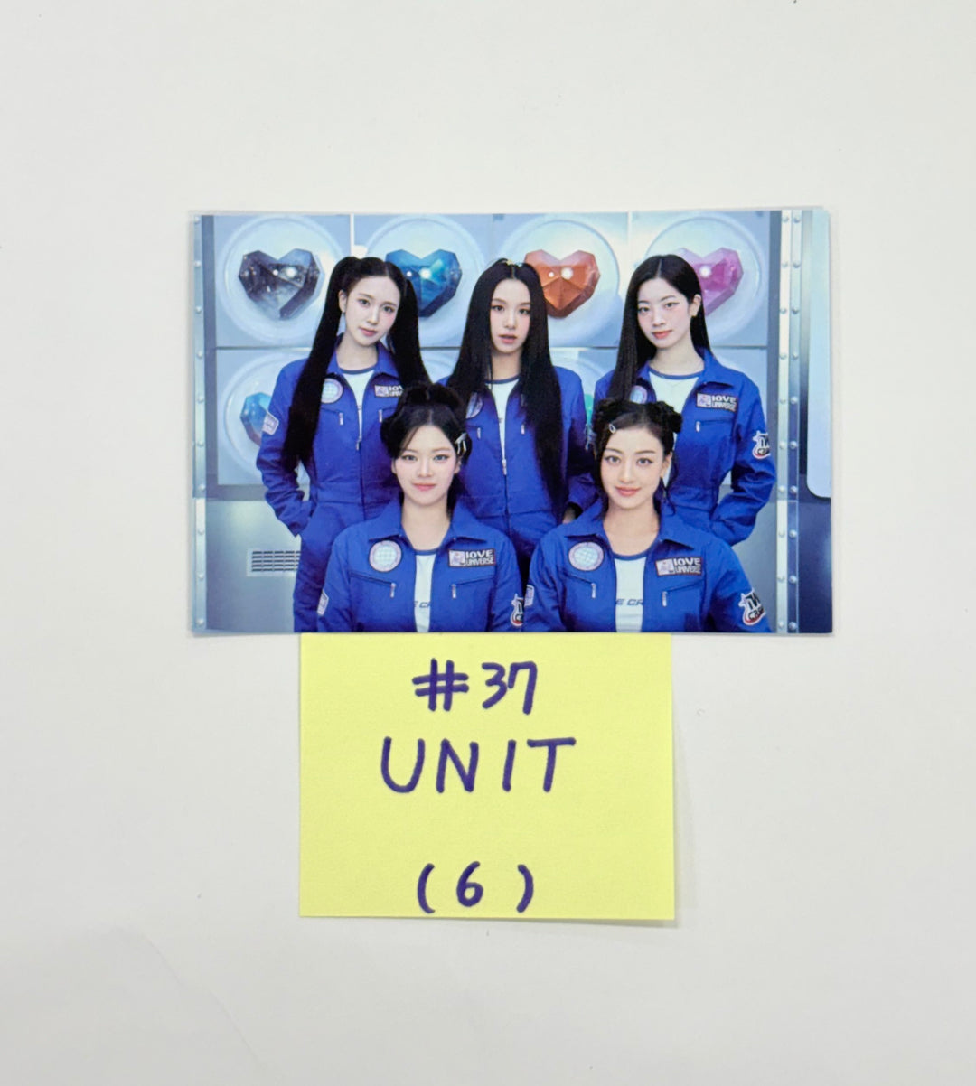 TWICE - 2025 TWICE FANMEETING "10VE UNIVERSE" POP-UP STORE Trading Photocard (2) [25.10.17]