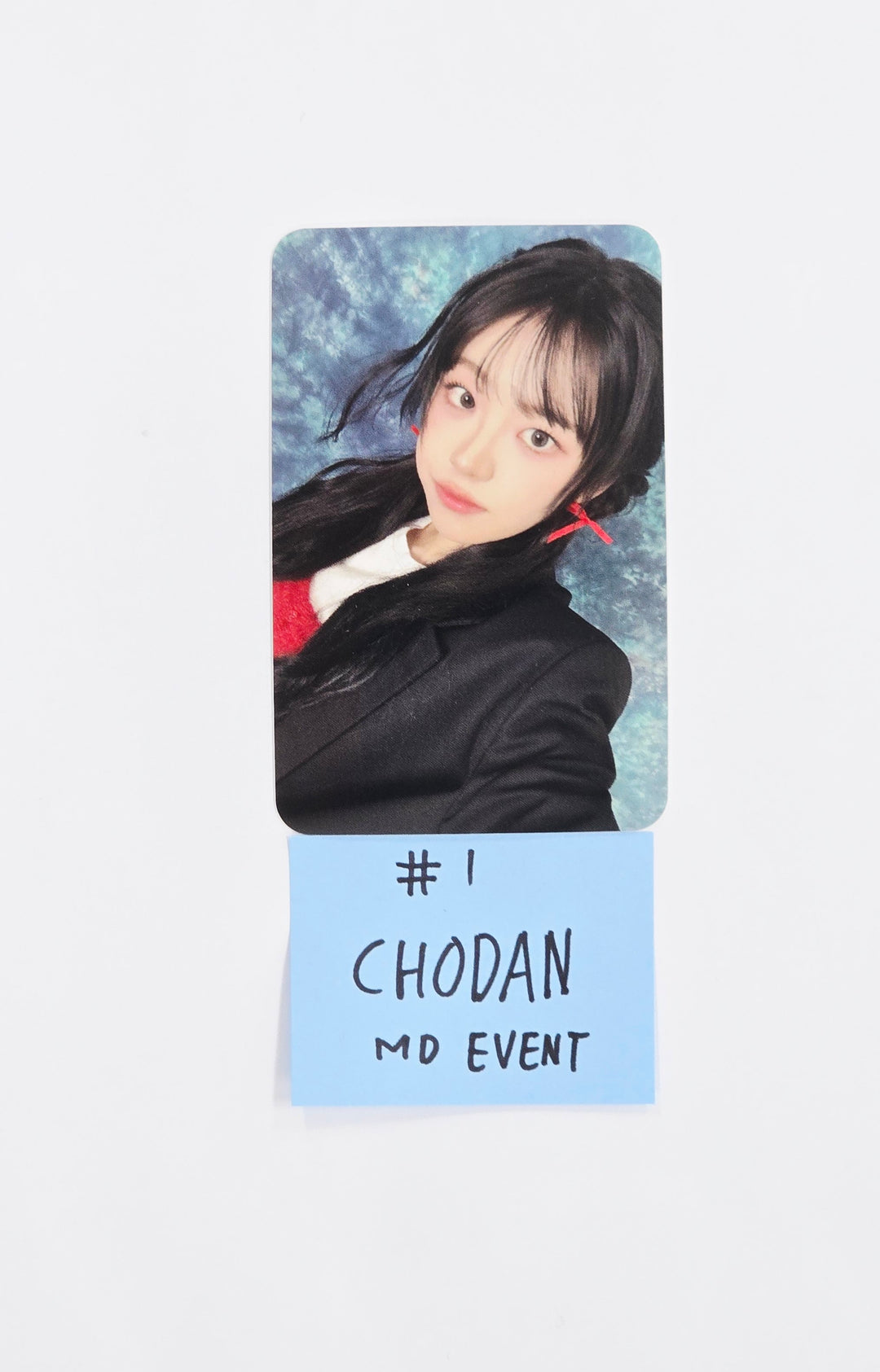 QWER - “Born 2 Rock” QWER 2nd Anniversary Pop-up Store MD Event Photocard (1) [25.10.20]