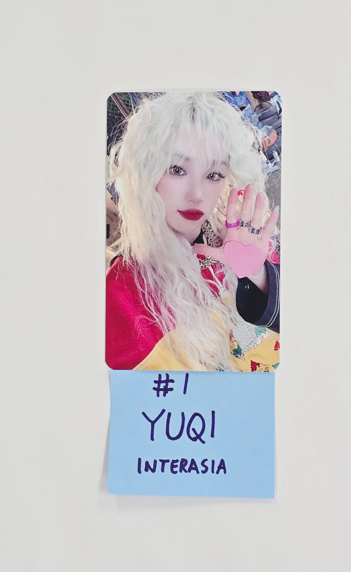 YUQI (of I-dle) "Motivation" - InterAsia Lucky Draw Event Photocard [25.10.20]