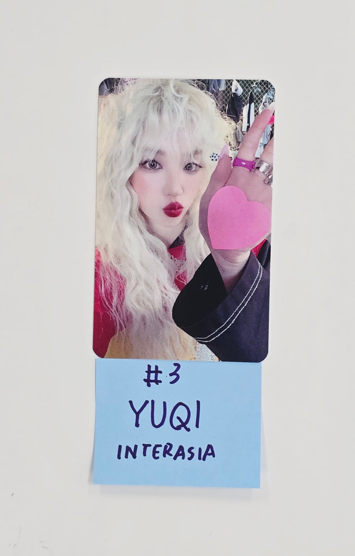 YUQI (of I-dle) "Motivation" - InterAsia Lucky Draw Event Photocard [25.10.20]