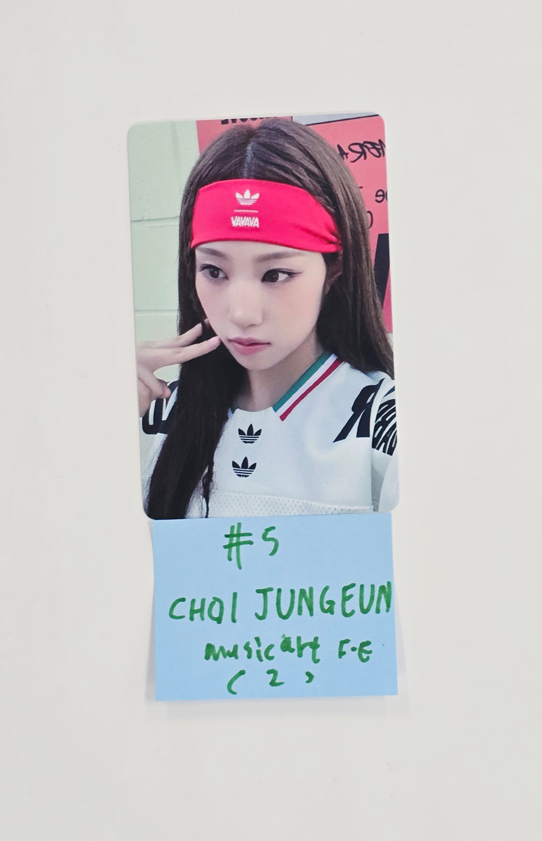 IZNA "Not Just Pretty" - Music Art Fansign Event Photocard [25.10.20]