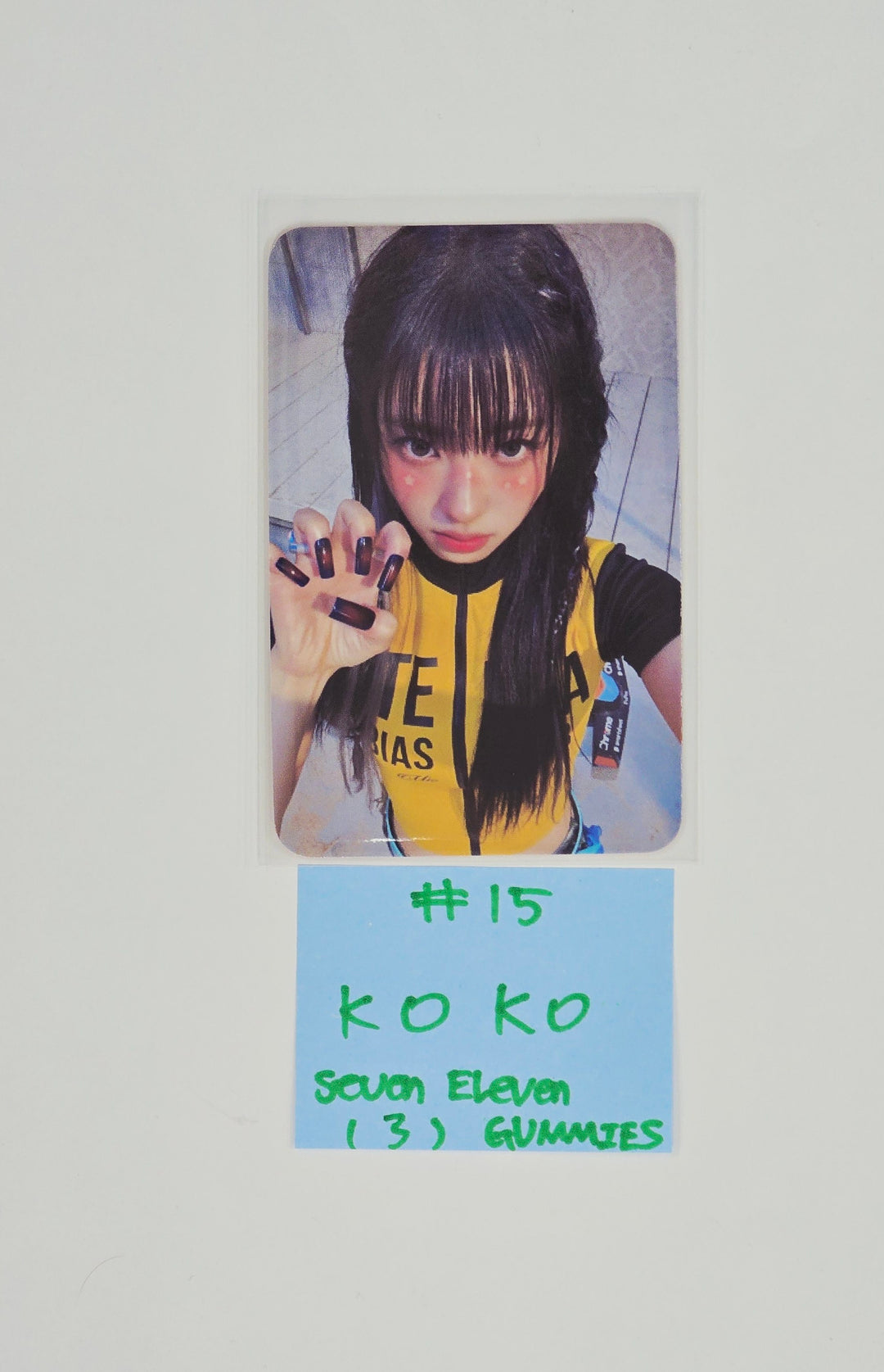 IZNA "Not Just Pretty" - Seven-Eleven Lucky Draw Event Photocard (Photobook, Poster, Gummies Ver.) [25.10.20]