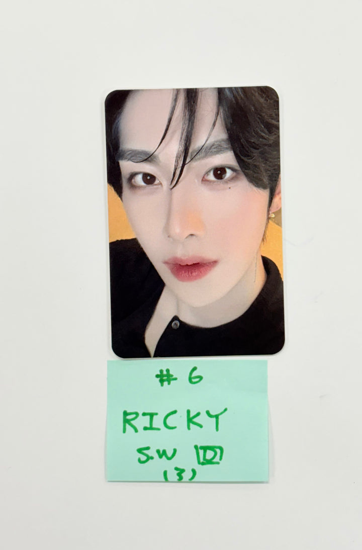 ZEROBASEONE 1st FULL "NEVER SAY NEVER" - Soundwave Fansign Event Photocard (Digipack ver.) [25.10.21]
