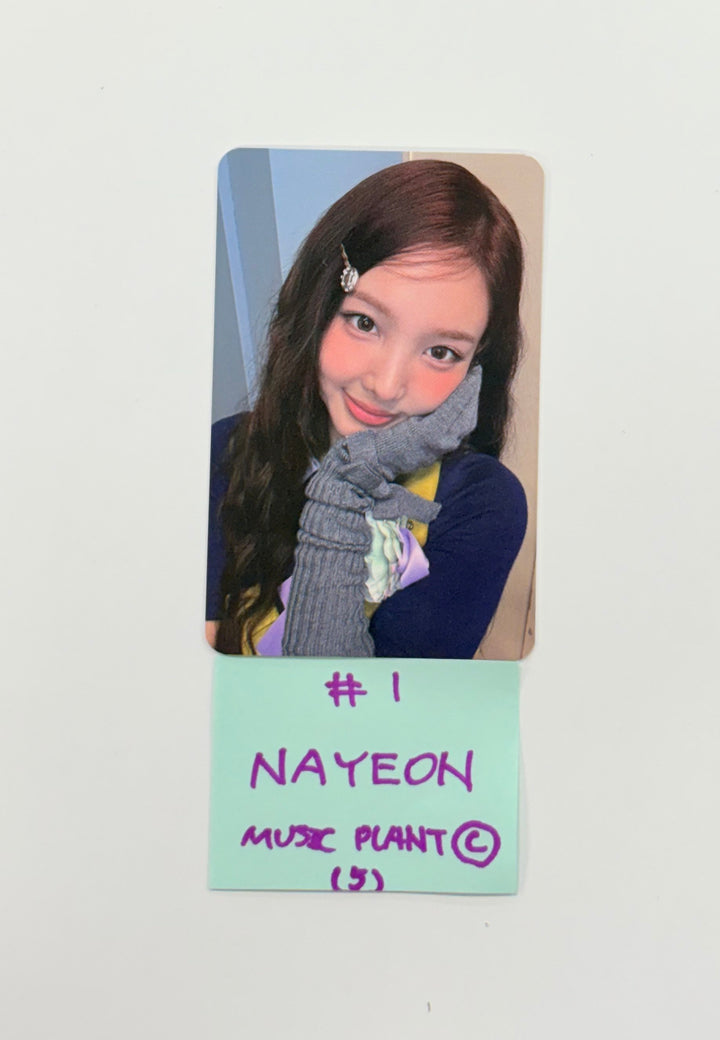 TWICE "TEN: The Story Goes On" - Music Plant Pre-Order Benefit Photocard (Cast Ver.) [25.10.21]