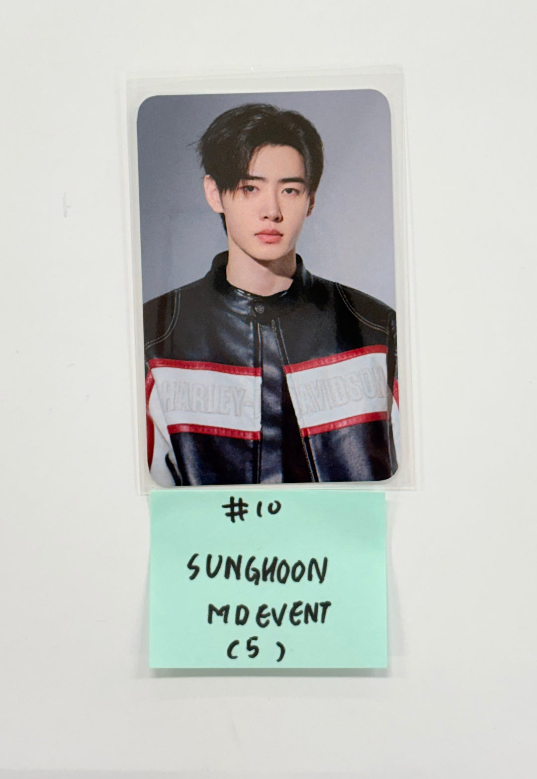 ENHYPEN - ENHYPEN WALK THE LINE : FINAL POP-UP Store MD Event Photocard [25.10.21]