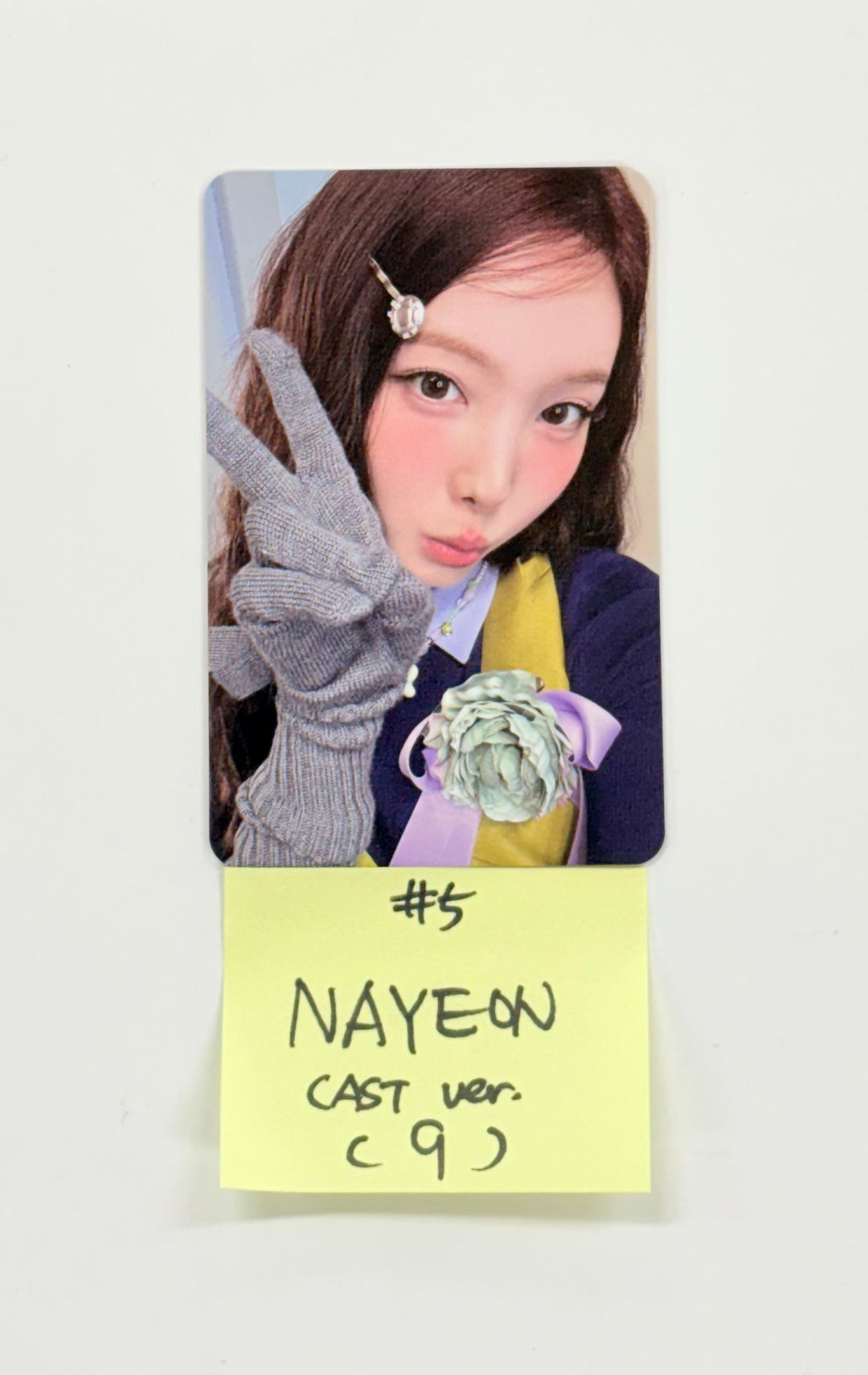 TWICE "TEN: The Story Goes On" - Official Photocard, Seal Sticker (Cast Ver.) (1) [25.10.21]