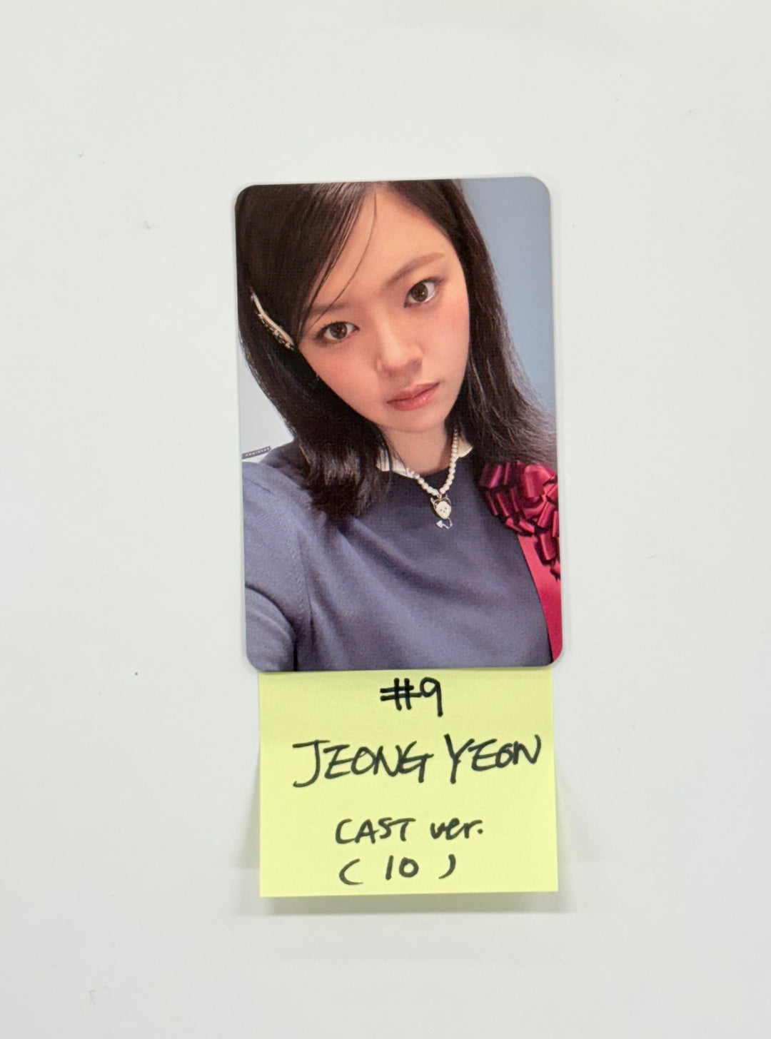 TWICE "TEN: The Story Goes On" - Official Photocard, Seal Sticker (Cast Ver.) (1) [25.10.21]
