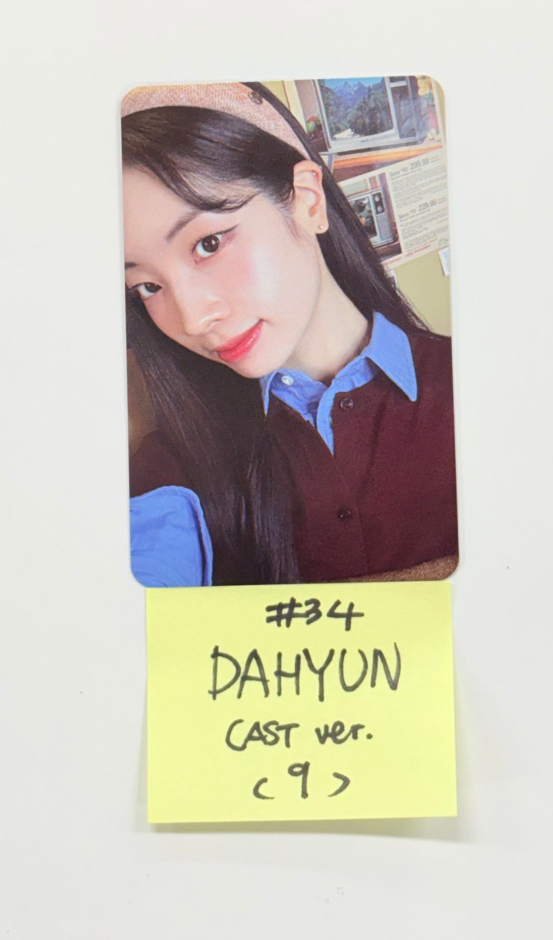 TWICE "TEN: The Story Goes On" - Official Photocard, Seal Sticker (Cast Ver.) (2) [25.10.21]