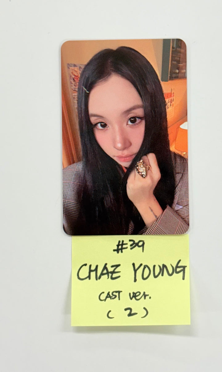 TWICE "TEN: The Story Goes On" - Official Photocard, Seal Sticker (Cast Ver.) (2) [25.10.21]