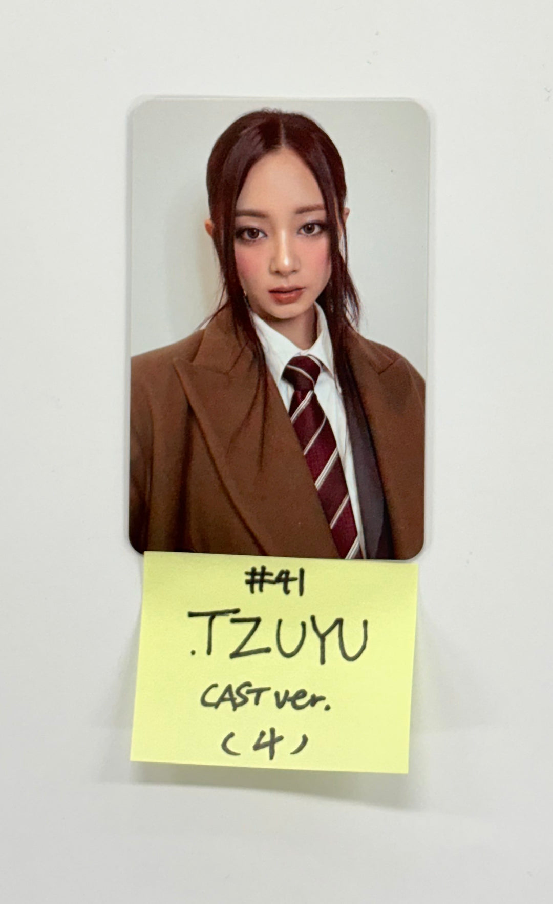 TWICE "TEN: The Story Goes On" - Official Photocard, Seal Sticker (Cast Ver.) (2) [25.10.21]