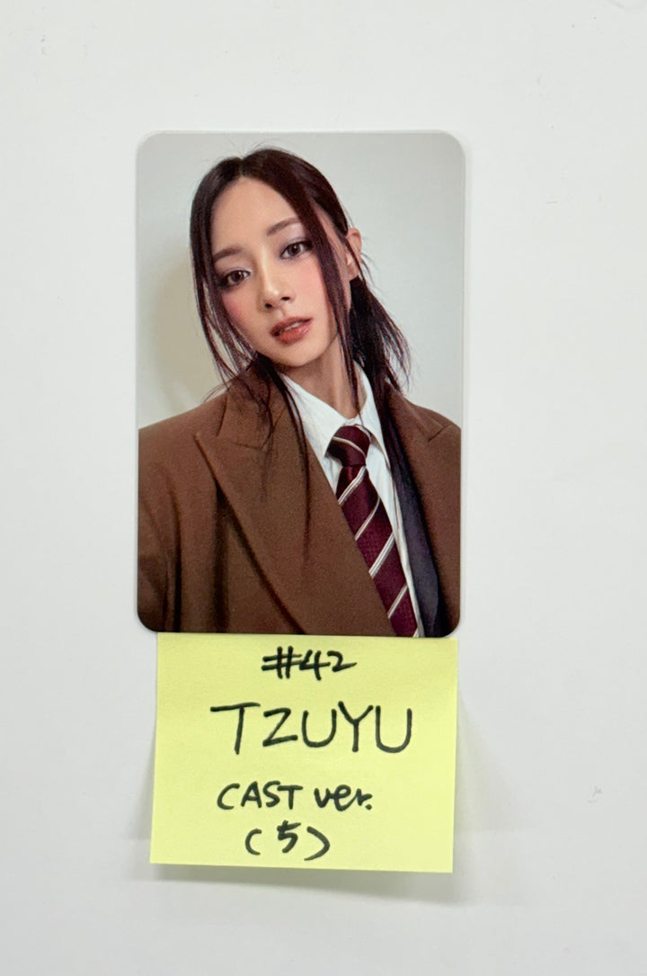 TWICE "TEN: The Story Goes On" - Official Photocard, Seal Sticker (Cast Ver.) (2) [25.10.21]
