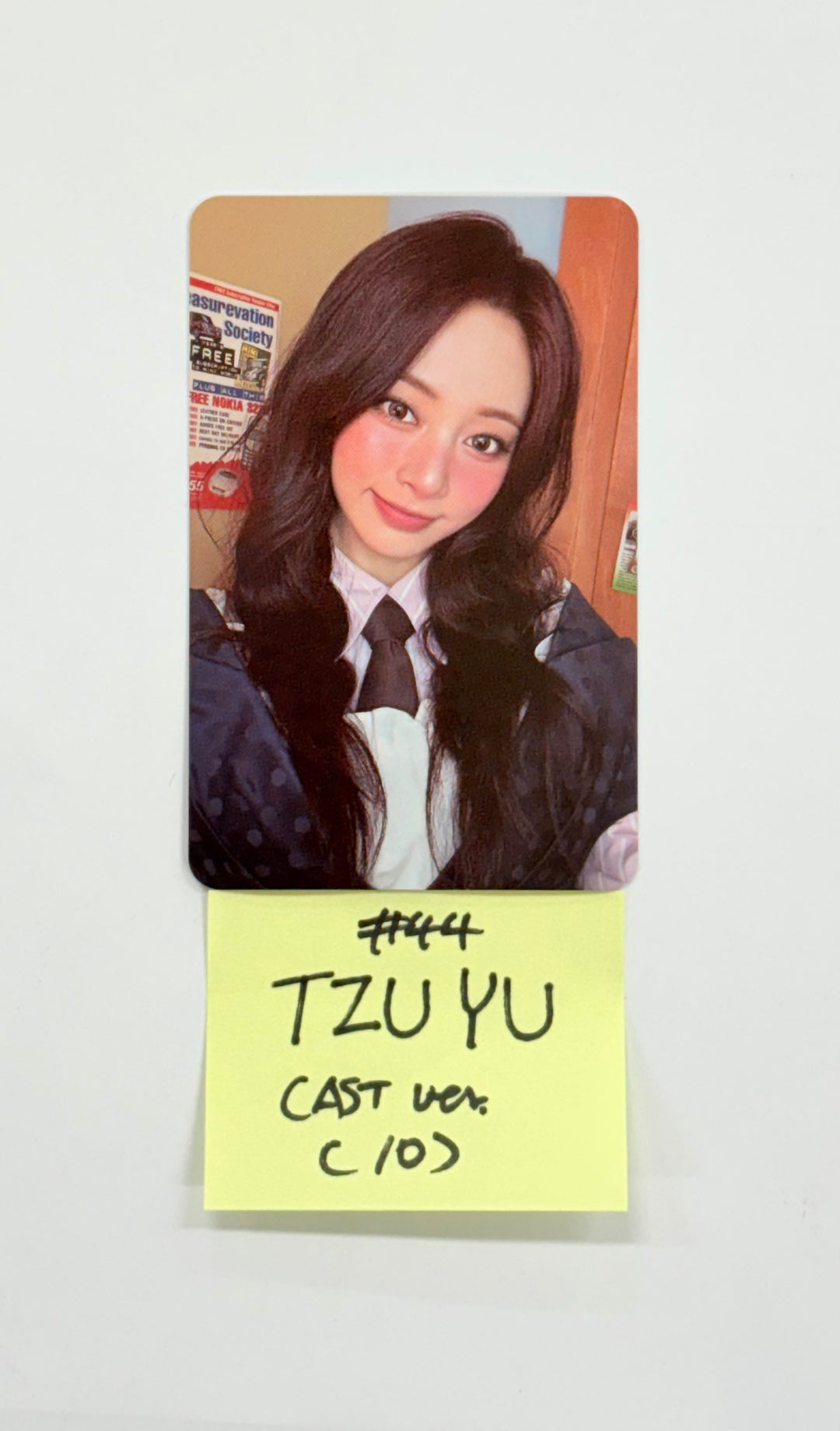 TWICE "TEN: The Story Goes On" - Official Photocard, Seal Sticker (Cast Ver.) (2) [25.10.21]