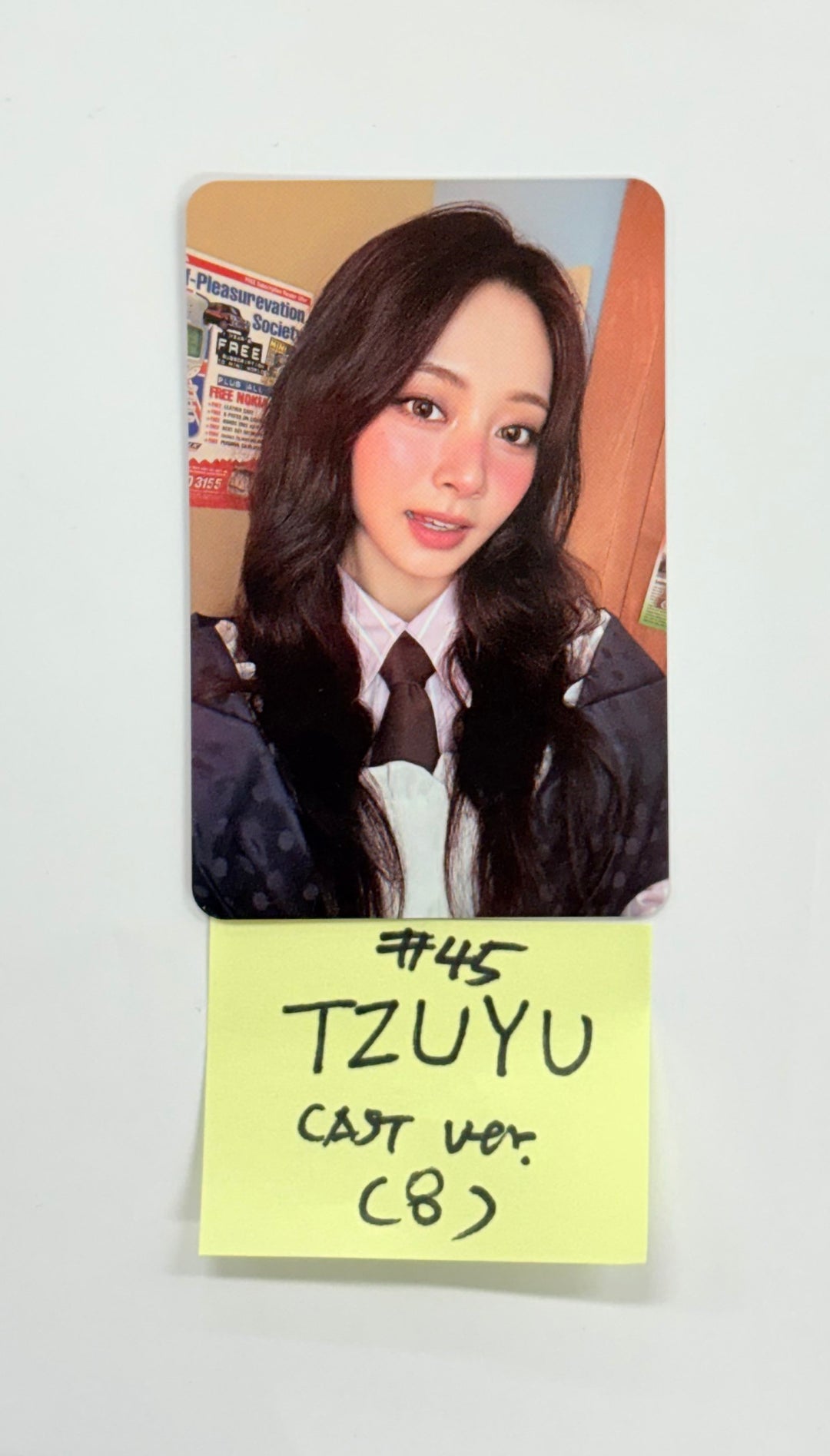 TWICE "TEN: The Story Goes On" - Official Photocard, Seal Sticker (Cast Ver.) (2) [25.10.21]