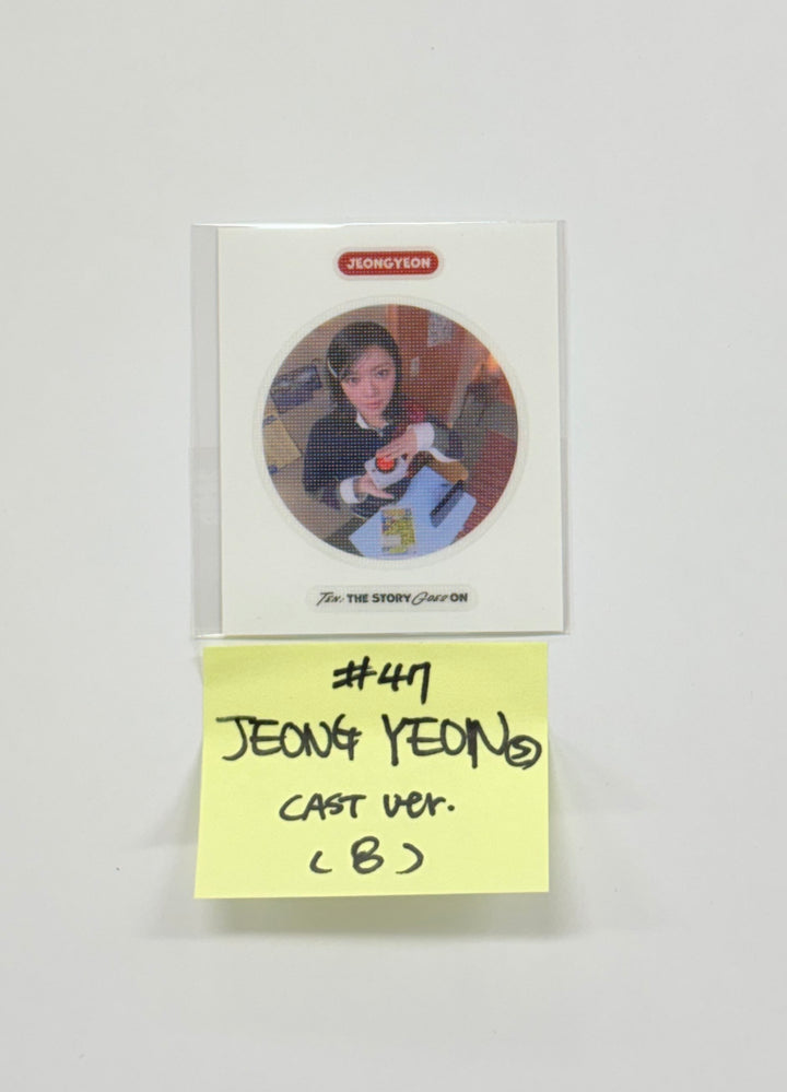 TWICE "TEN: The Story Goes On" - Official Photocard, Seal Sticker (Cast Ver.) (2) [25.10.21]