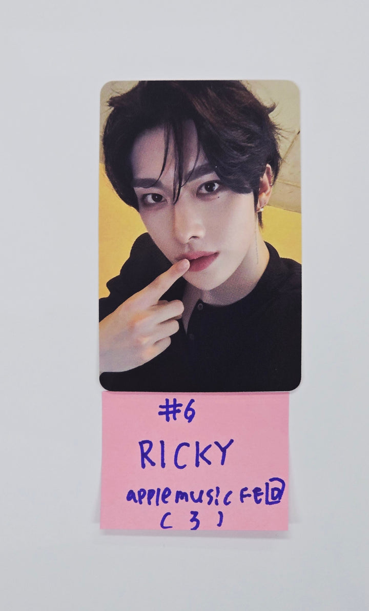 ZEROBASEONE 1st FULL "NEVER SAY NEVER" - Apple Music Fansign Event Photocard (Digipack ver.) [25.10.22]