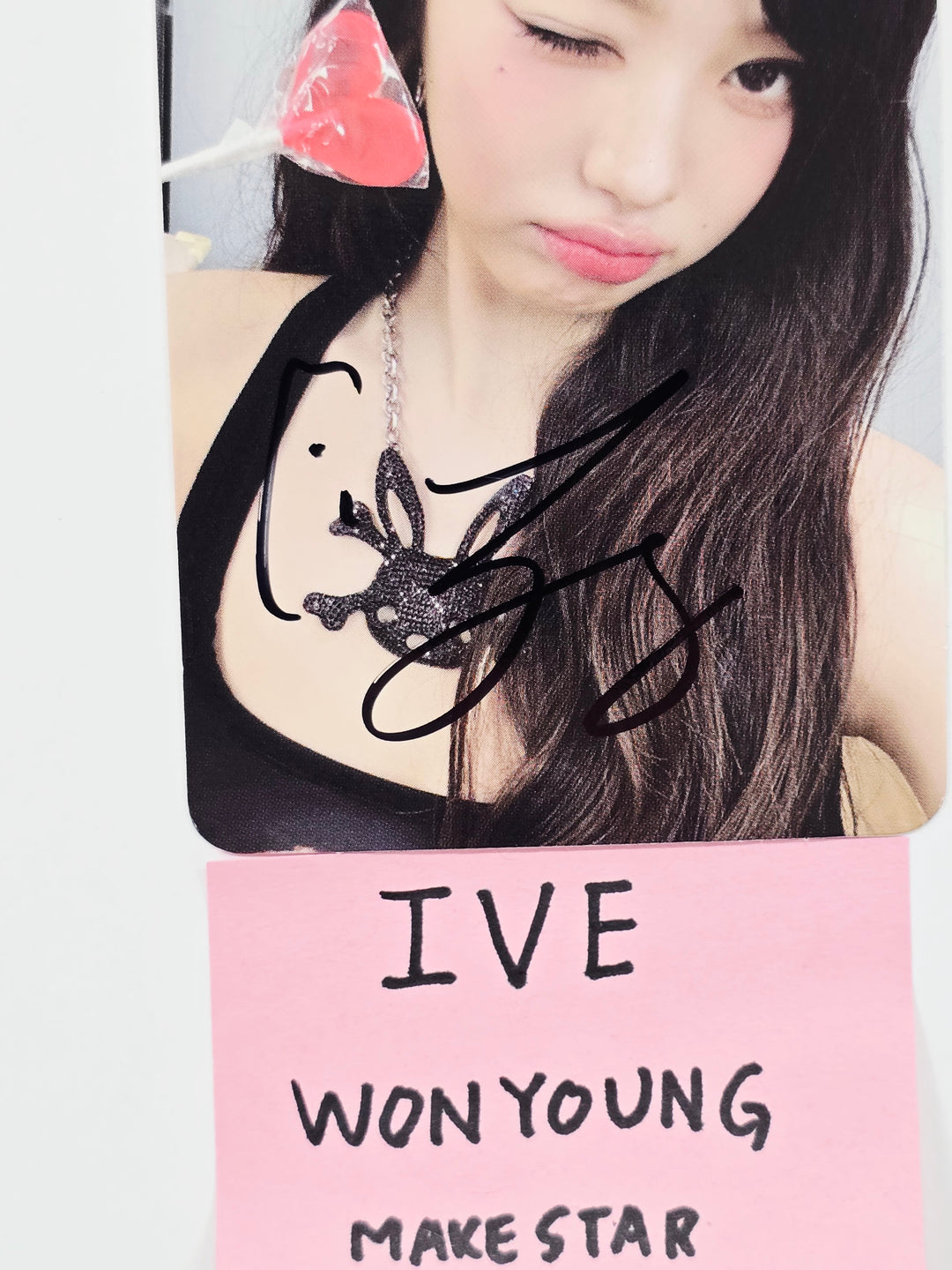 WONYOUNG (of IVE) "IVE SECRET" -  Makestar Fansign Event Winner Photocard [25.10.22]
