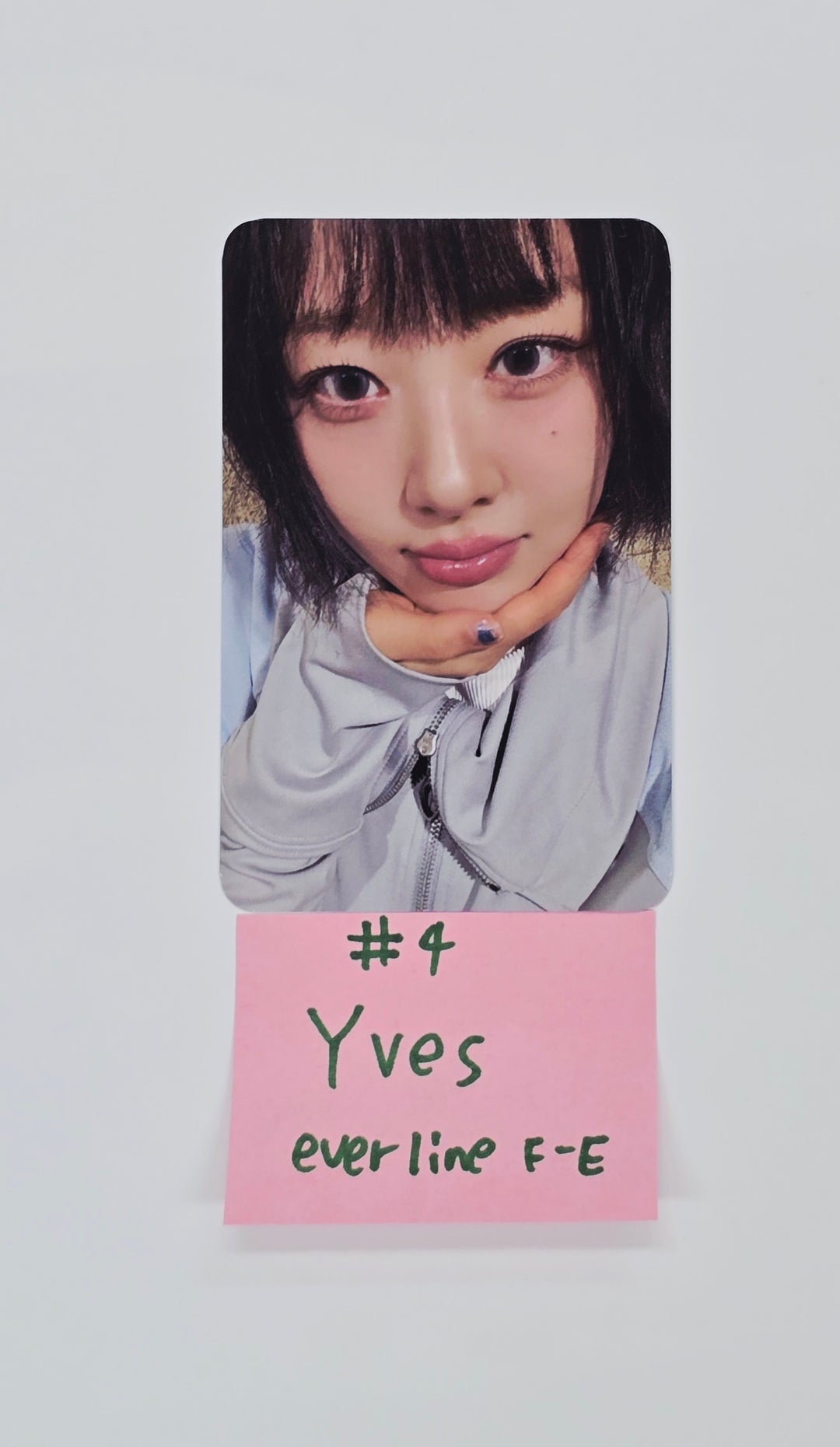 Yves "Soft Error" - Everline Fansign Event Photocard R3 [25.10.22]