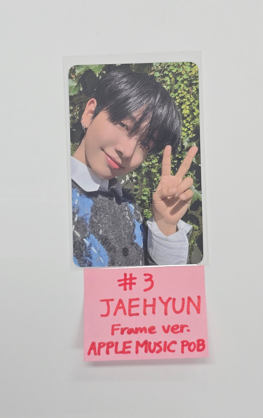 BOYNEXTDOOR  5th EP "The Action" - Apple Music Pre-Order Benefit Photocard (Frame Ver.) [25.10.22]