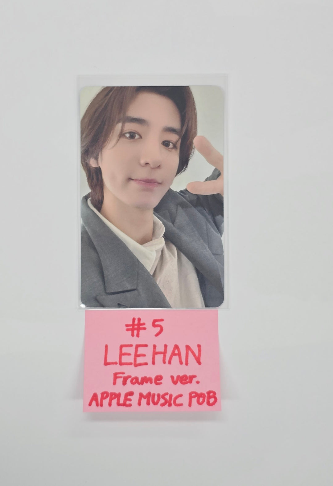 BOYNEXTDOOR  5th EP "The Action" - Apple Music Pre-Order Benefit Photocard (Frame Ver.) [25.10.22]