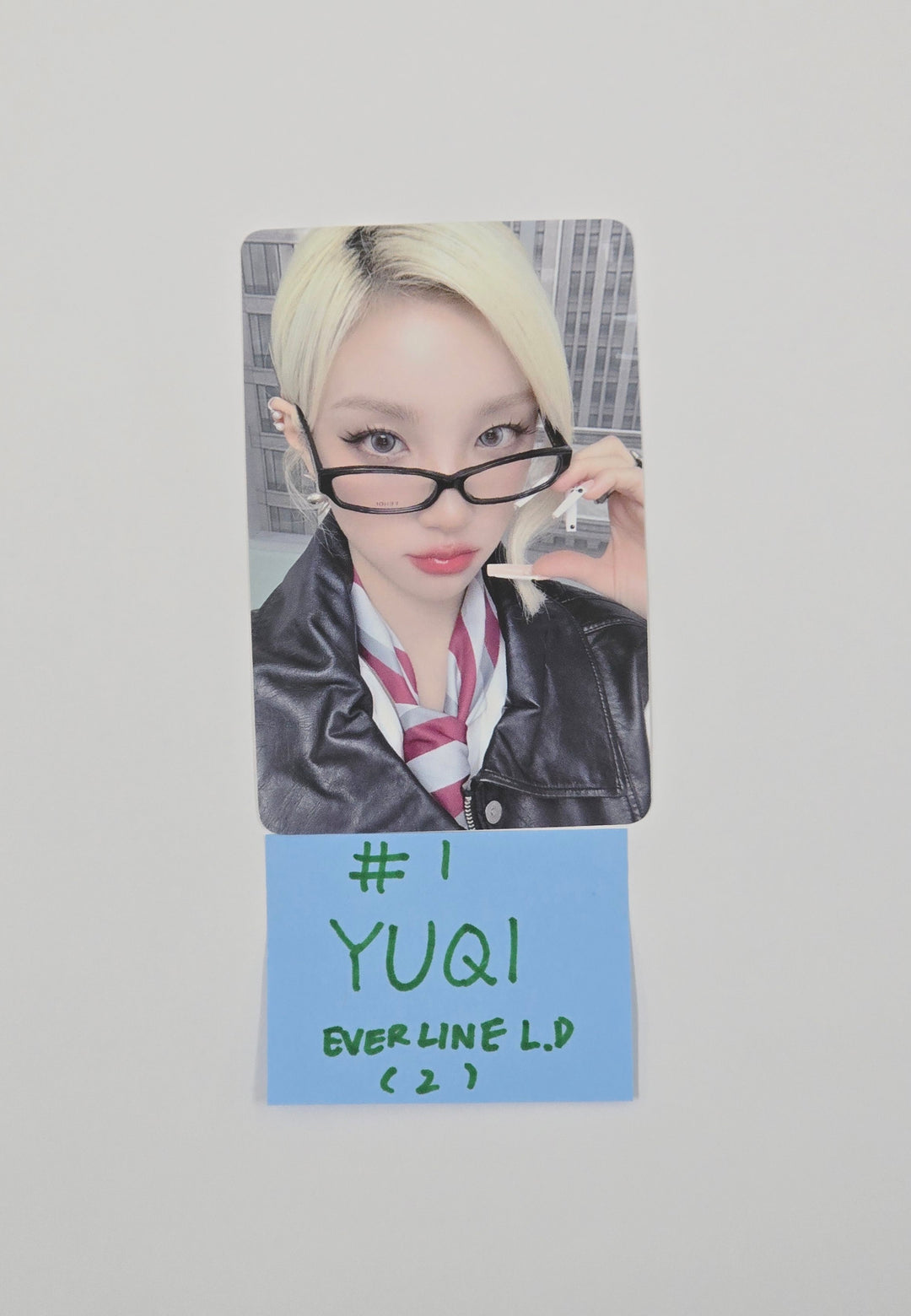 YUQI (of I-dle) "Motivation" - Everline Lucky Draw Event Photocard [25.10.23]