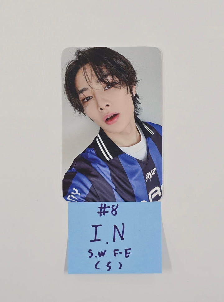 Stray Kids "KARMA" - Soundwave Fansign Event Photocard [25.10.23]