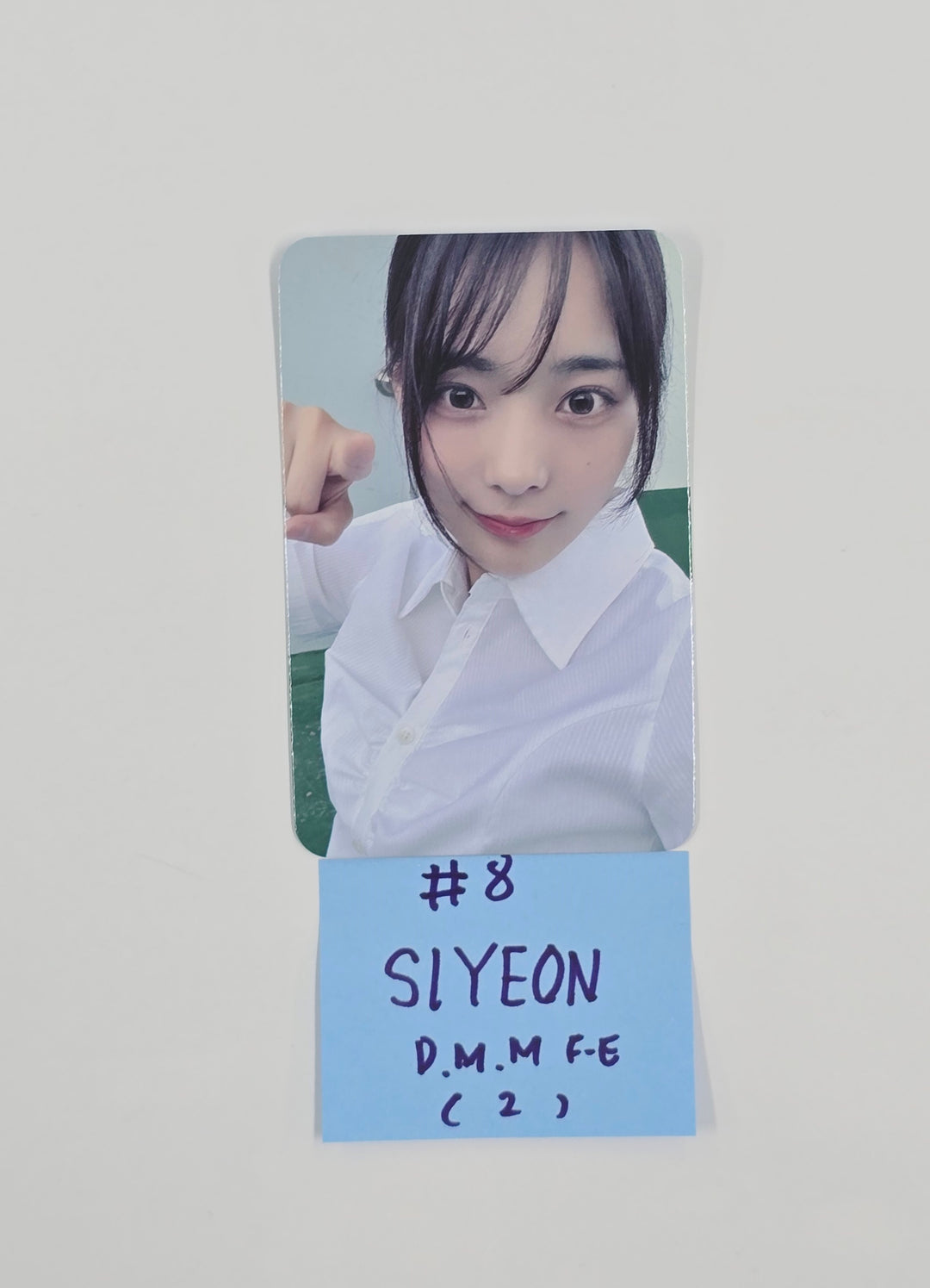 QWER "IN A MILLION NOISES, I'LL BE YOUR HARMONY" - Dear My Muse Fansign Event Photocard Round 9 [25.10.23]