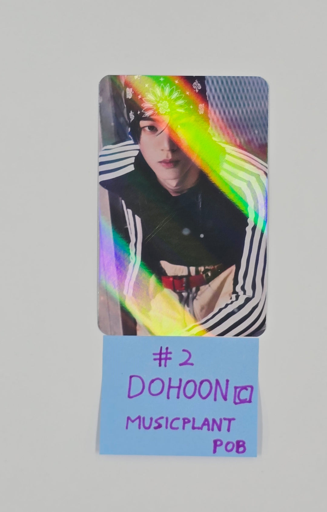 TWS "Play Hard" - Music Plant Pre-Order Benefit Hologram Photocard (comepact ver.) [25.10.23]