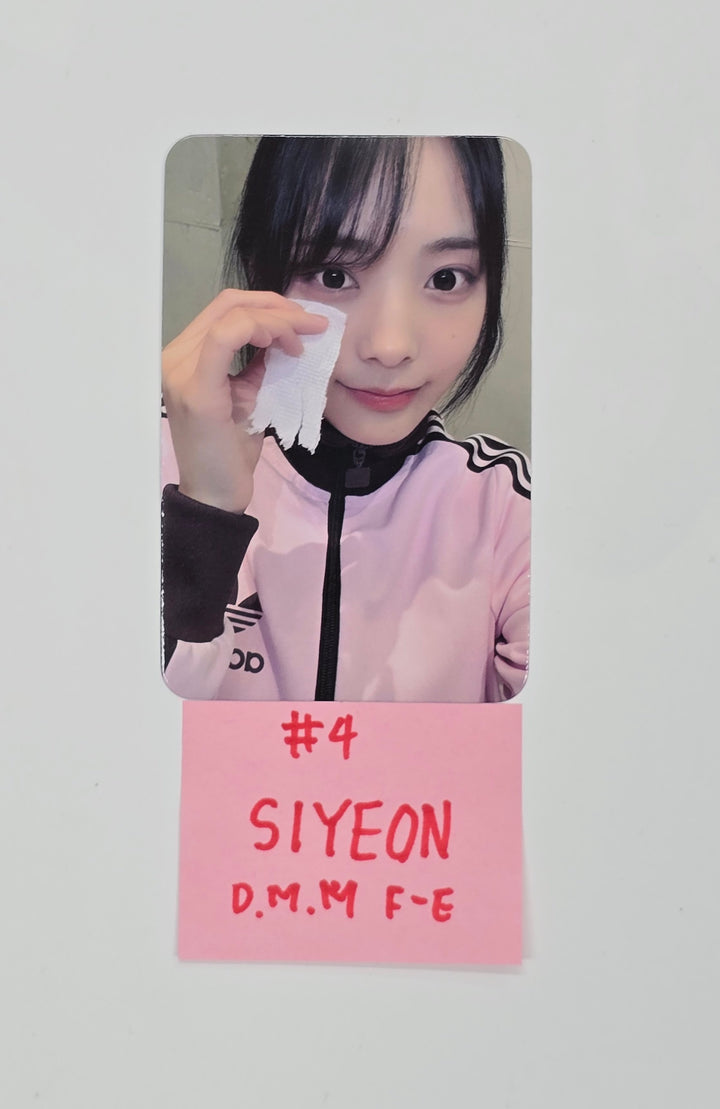 QWER "IN A MILLION NOISES, I'LL BE YOUR HARMONY" - Dear My Muse Fansign Event Photocard Round 10 [25.10.24]