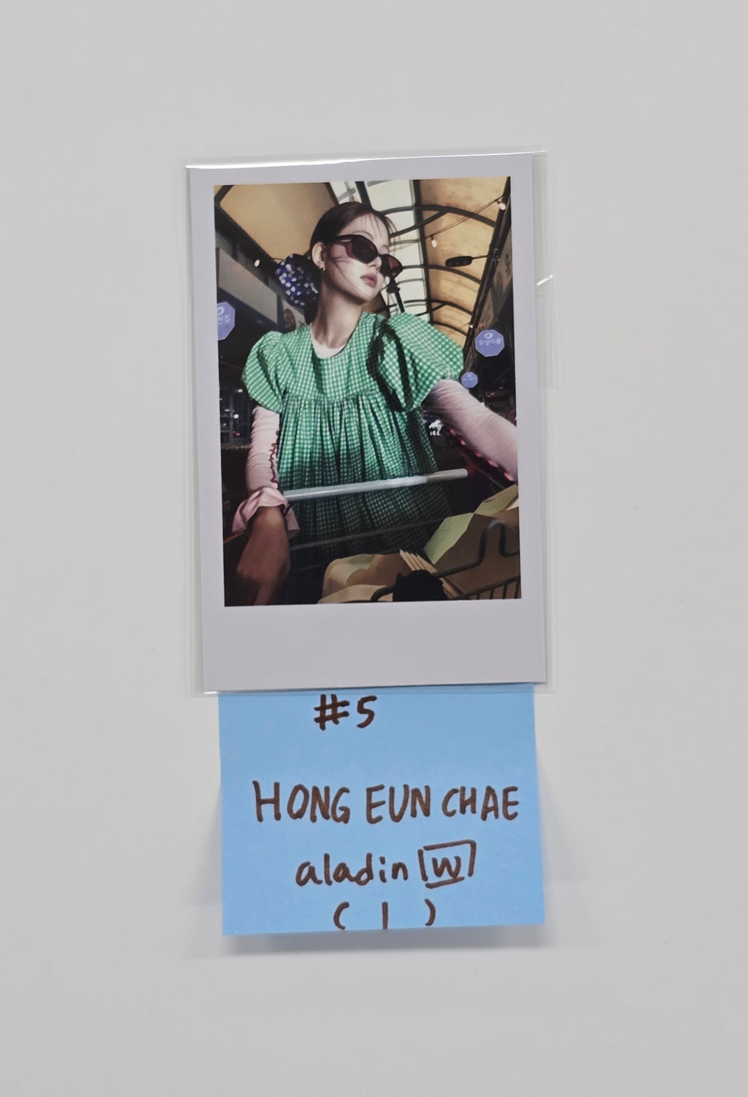 Le Sserafim "SPAGHETTI" - Aladin Pre-Order Benefit Polaroid type Photocard (Weverse Album Ver.) [25.10.27]