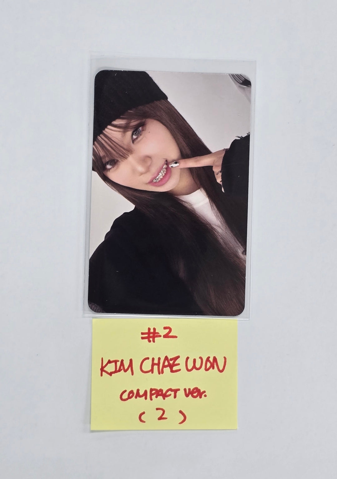 Le Sserafim "SPAGHETTI" - Official Photocard (comepact ver.) [25.10.27]
