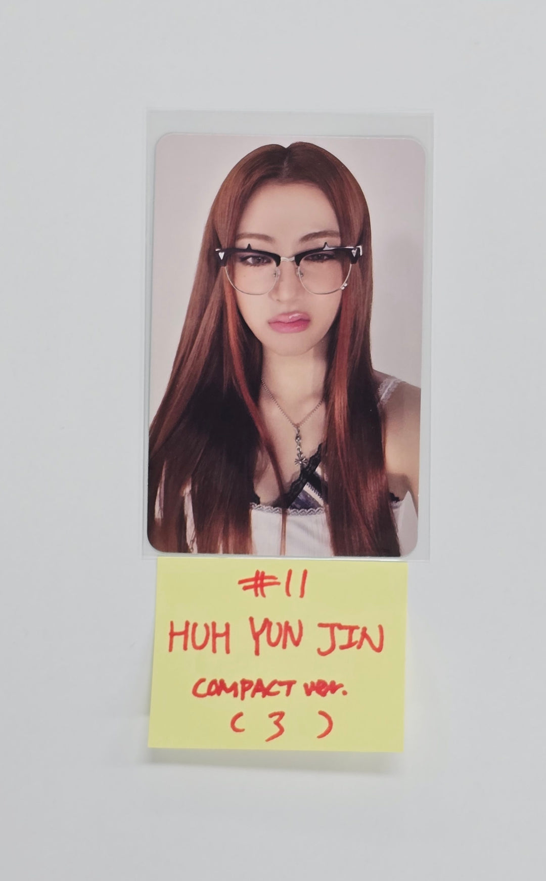 Le Sserafim "SPAGHETTI" - Official Photocard (comepact ver.) [25.10.27]