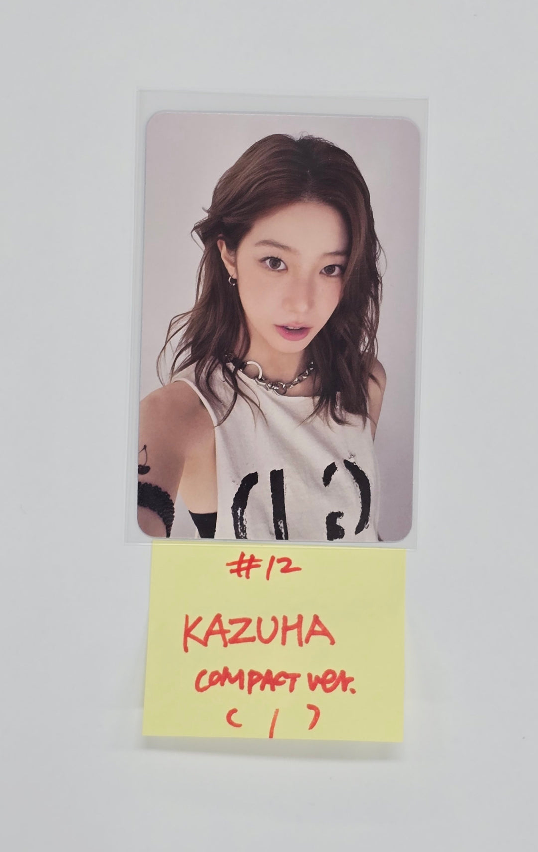 Le Sserafim "SPAGHETTI" - Official Photocard (comepact ver.) [25.10.27]