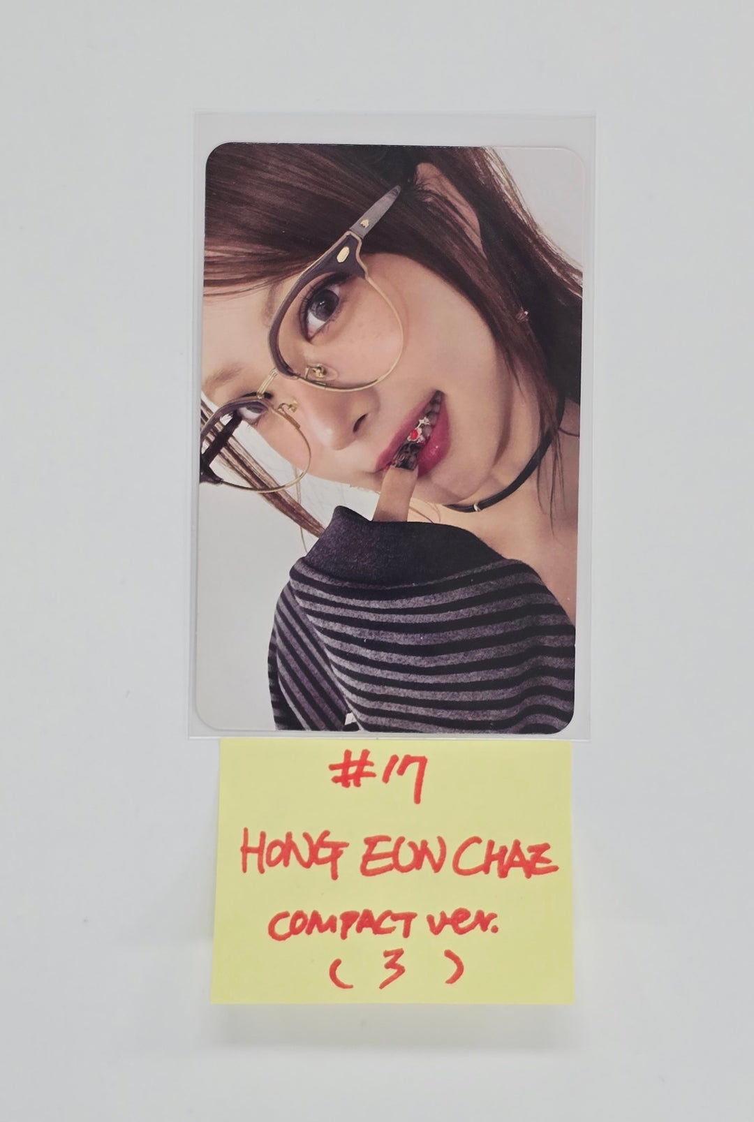 Le Sserafim "SPAGHETTI" - Official Photocard (comepact ver.) [25.10.27]