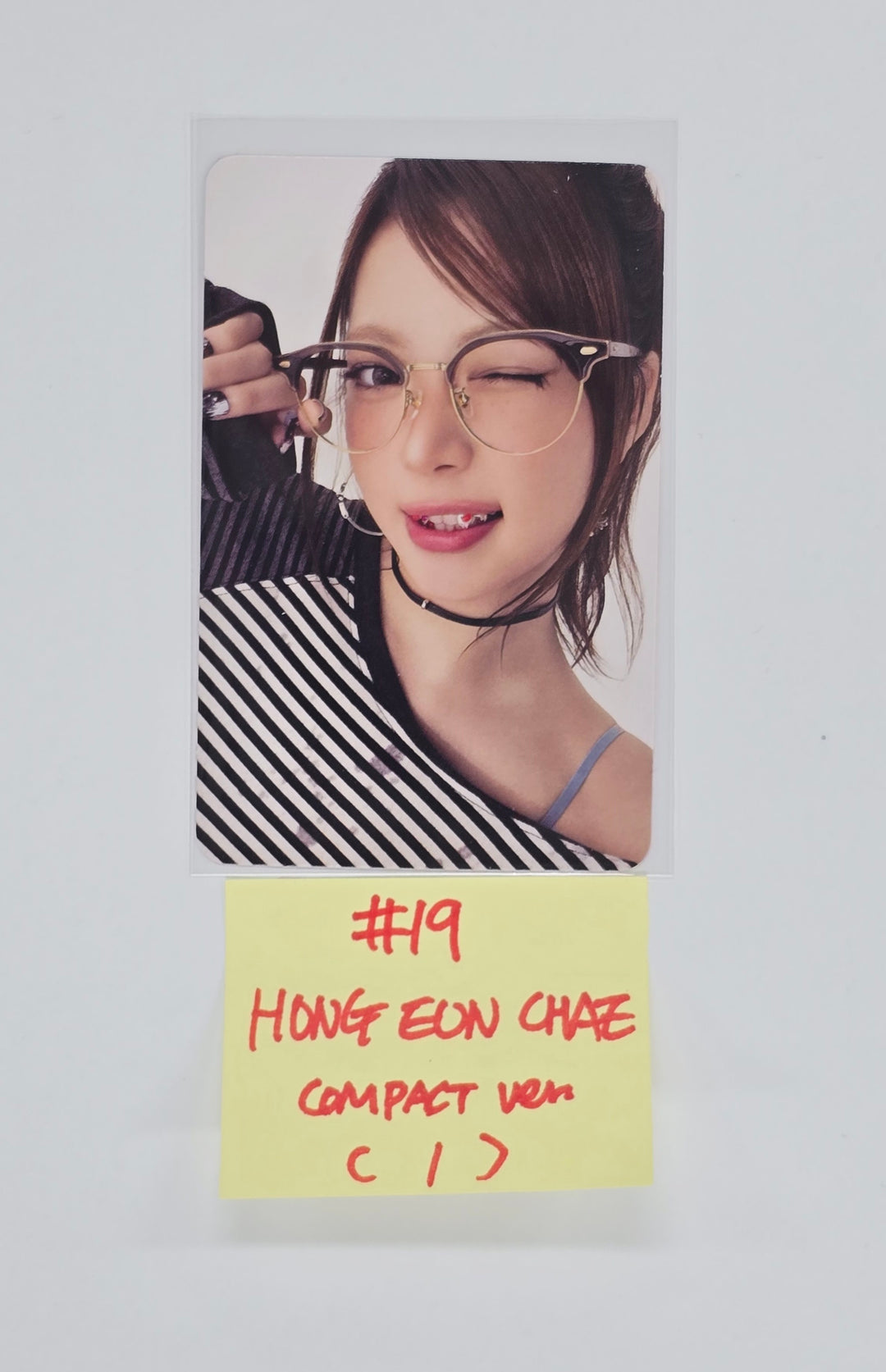 Le Sserafim "SPAGHETTI" - Official Photocard (comepact ver.) [25.10.27]