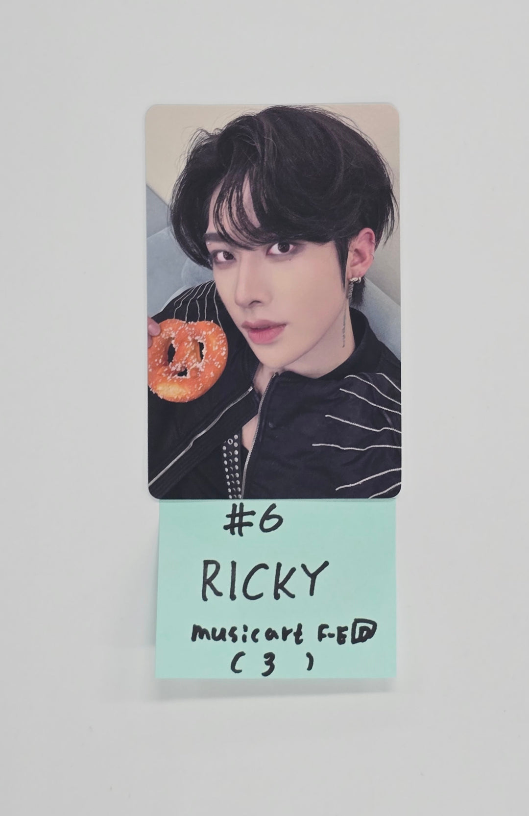 ZEROBASEONE 1st FULL "NEVER SAY NEVER" - Music Art Fansign Event Photocard (Digipack ver.) [25.10.28]