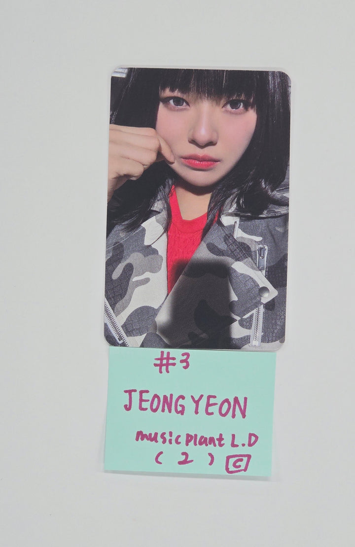 TWICE "TEN: The Story Goes On" - Music Plant Lucky Draw Event Photocard (Cast Ver.) [25.10.28]