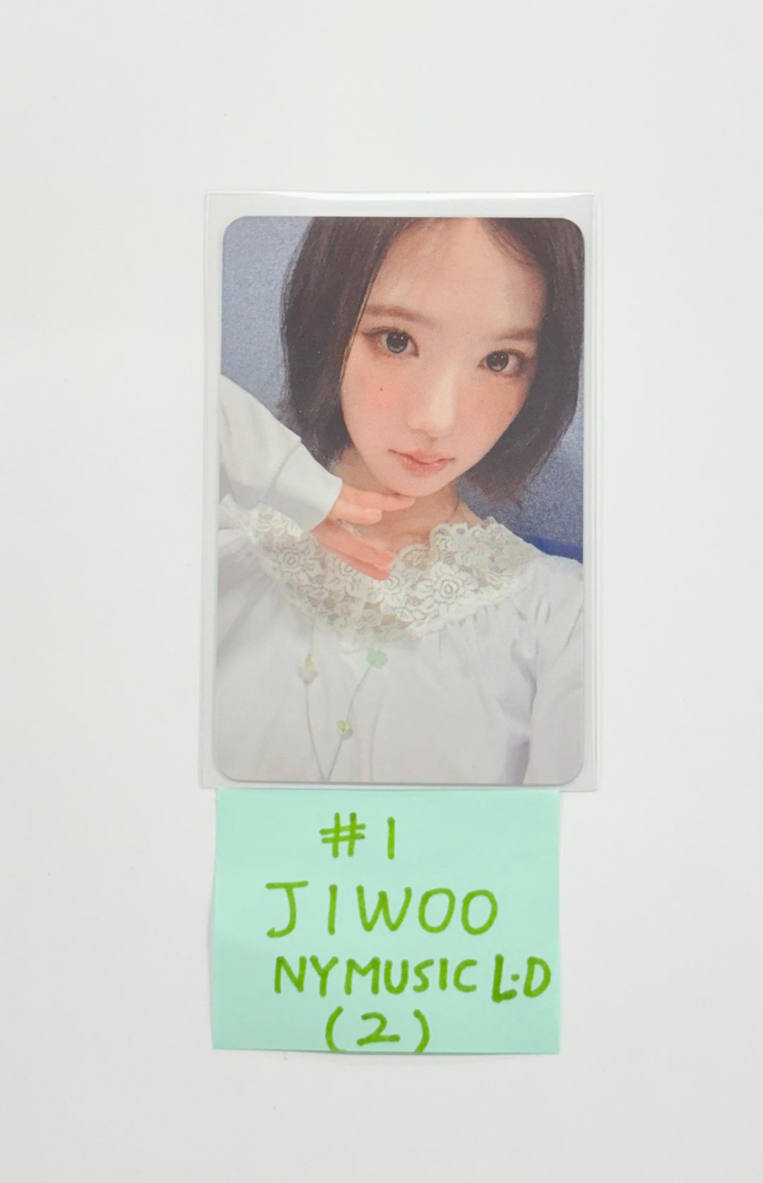 Hearts2Hearts "Focus" - NY Music Lucky Draw Event Photocard (SMini Ver.) [25.10.28]